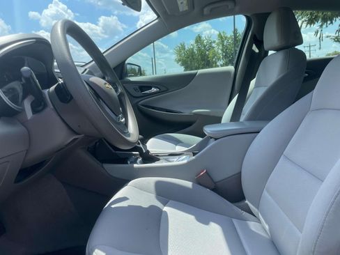 Used 2021 Chevrolet Malibu LS w/ LPO, Convenience Package 1 FWD image 14