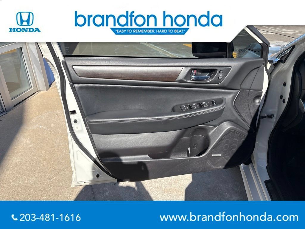 Used 2017 Subaru Legacy 3.6R Limited AWD/4WD image 11