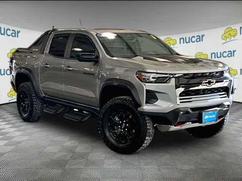 Used 2025 Chevrolet Colorado ZR2 w/ Midnight Edition image 1
