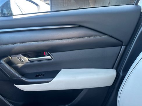 Certified 2026 MAZDA CX-50 AWD 2.5 S w/ Accent Package image 22