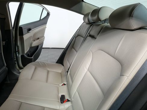 Used 2017 Hyundai Elantra Limited image 21