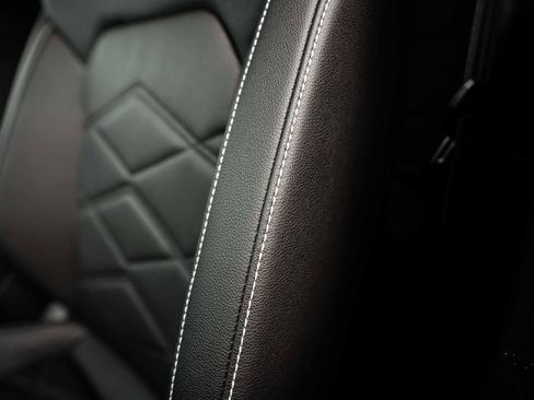 New 2025 Volkswagen Atlas SE image 33