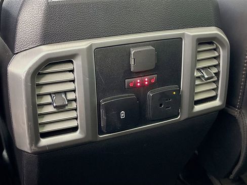 Used 2020 Ford F350 Platinum image 29