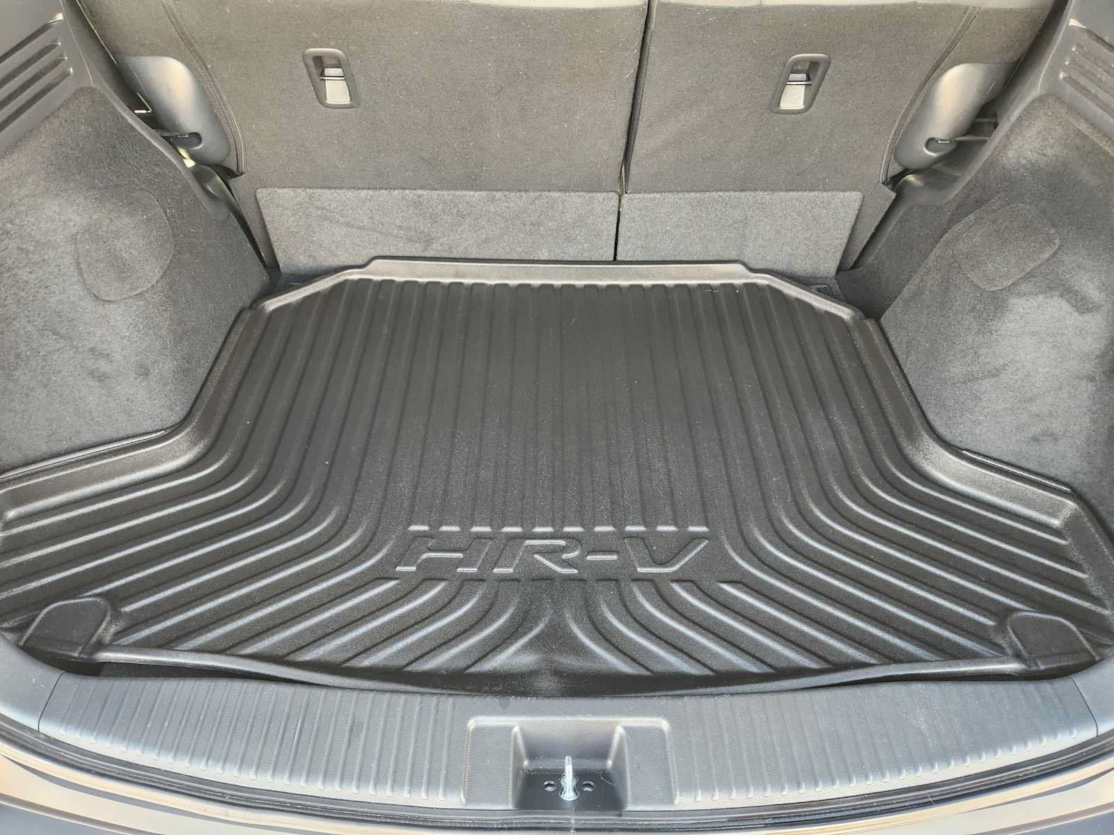 Used 2022 Honda HR-V EX image 32
