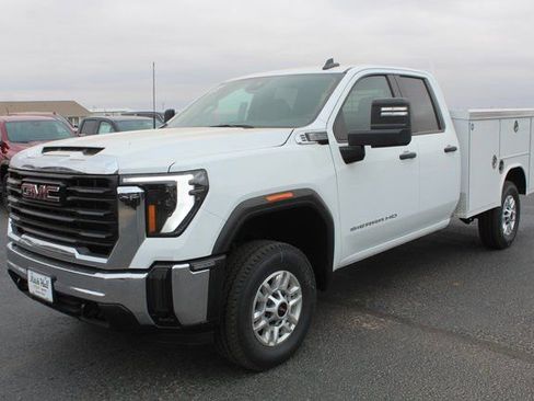 New 2026 GMC Sierra 2500 Pro w/ Convenience Package AWD/4WD image 7