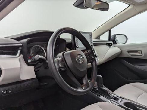 Used 2022 Toyota Corolla LE image 23