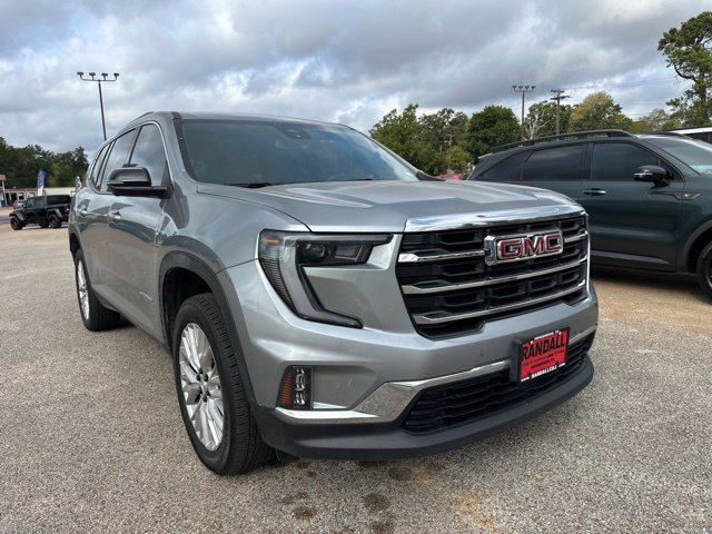 Used 2025 GMC Acadia Elevation w/ Elevation Premium Package FWD image 5