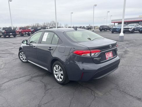 Certified 2025 Toyota Corolla LE image 6