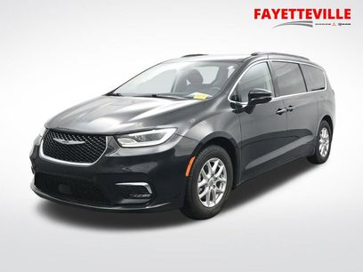Used 2022 Chrysler Pacifica Touring-L