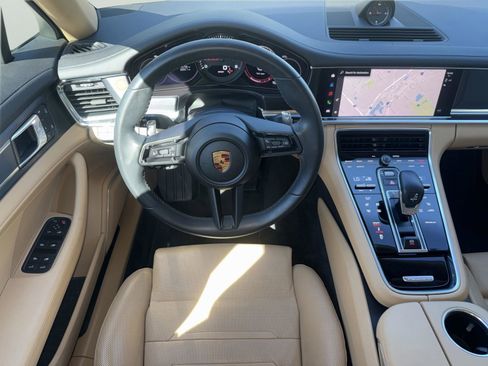 Used 2022 Porsche Panamera Platinum Edition image 14