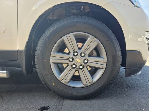 Used 2015 Chevrolet Traverse LT AWD/4WD image 9