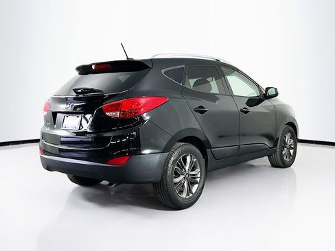 Used 2014 Hyundai Tucson SE image 9