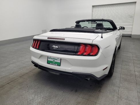 Used 2018 Ford Mustang Premium image 7