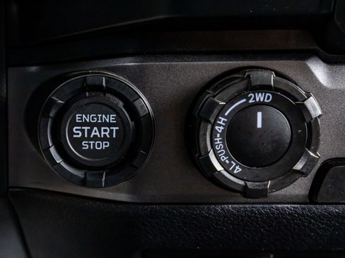 Used 2022 Toyota Tacoma TRD Pro AWD/4WD image 22