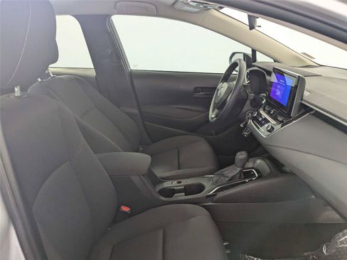 Certified 2024 Toyota Corolla LE FWD image 31