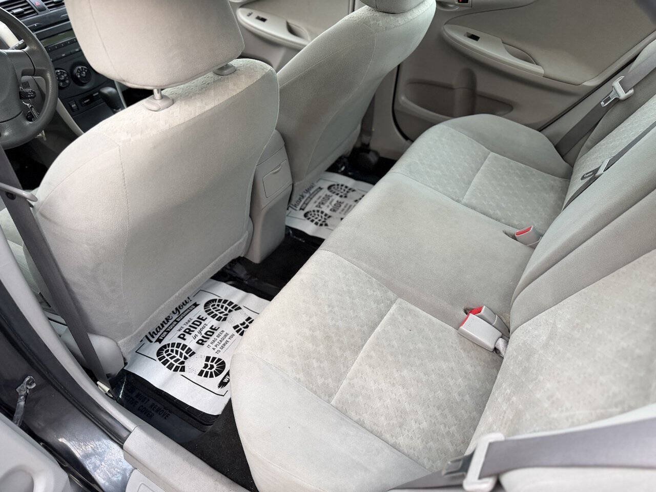 Used 2009 Toyota Corolla LE FWD image 17