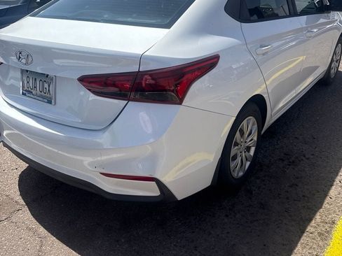 Used 2020 Hyundai Accent SE FWD image 7