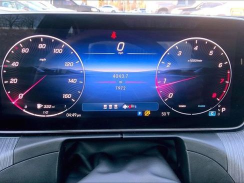 Used 2025 Mercedes-Benz C 300 4MATIC Sedan image 22