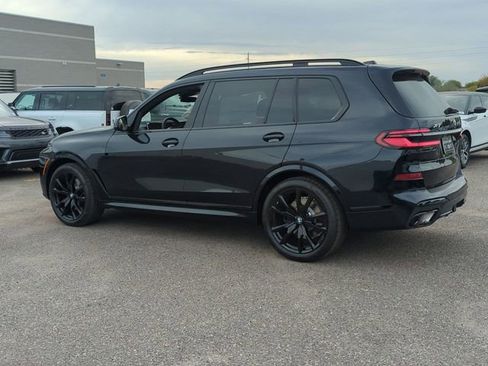 Used 2026 BMW X7 xDrive40i w/ M Sport Package AWD/4WD image 7