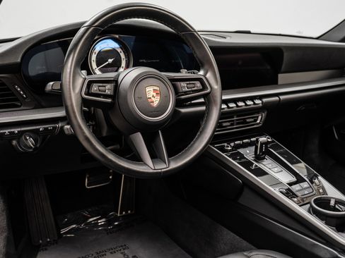 Used 2024 Porsche 911 Carrera image 13