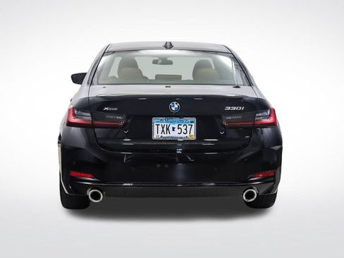 Used 2025 BMW 330i xDrive Sedan w/ Premium Package AWD/4WD image 4