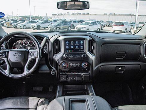 Used 2019 Chevrolet Silverado 1500 LT Trail Boss image 5