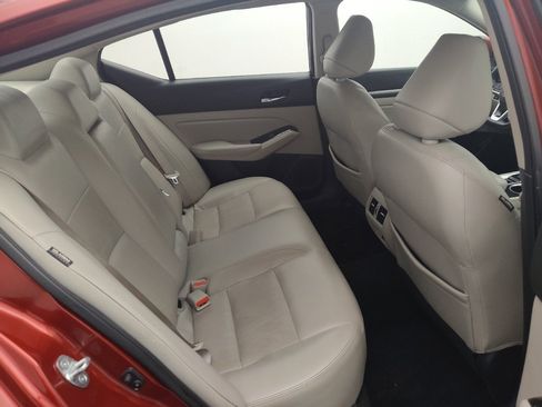 Used 2020 Nissan Altima 2.5 Platinum FWD image 19