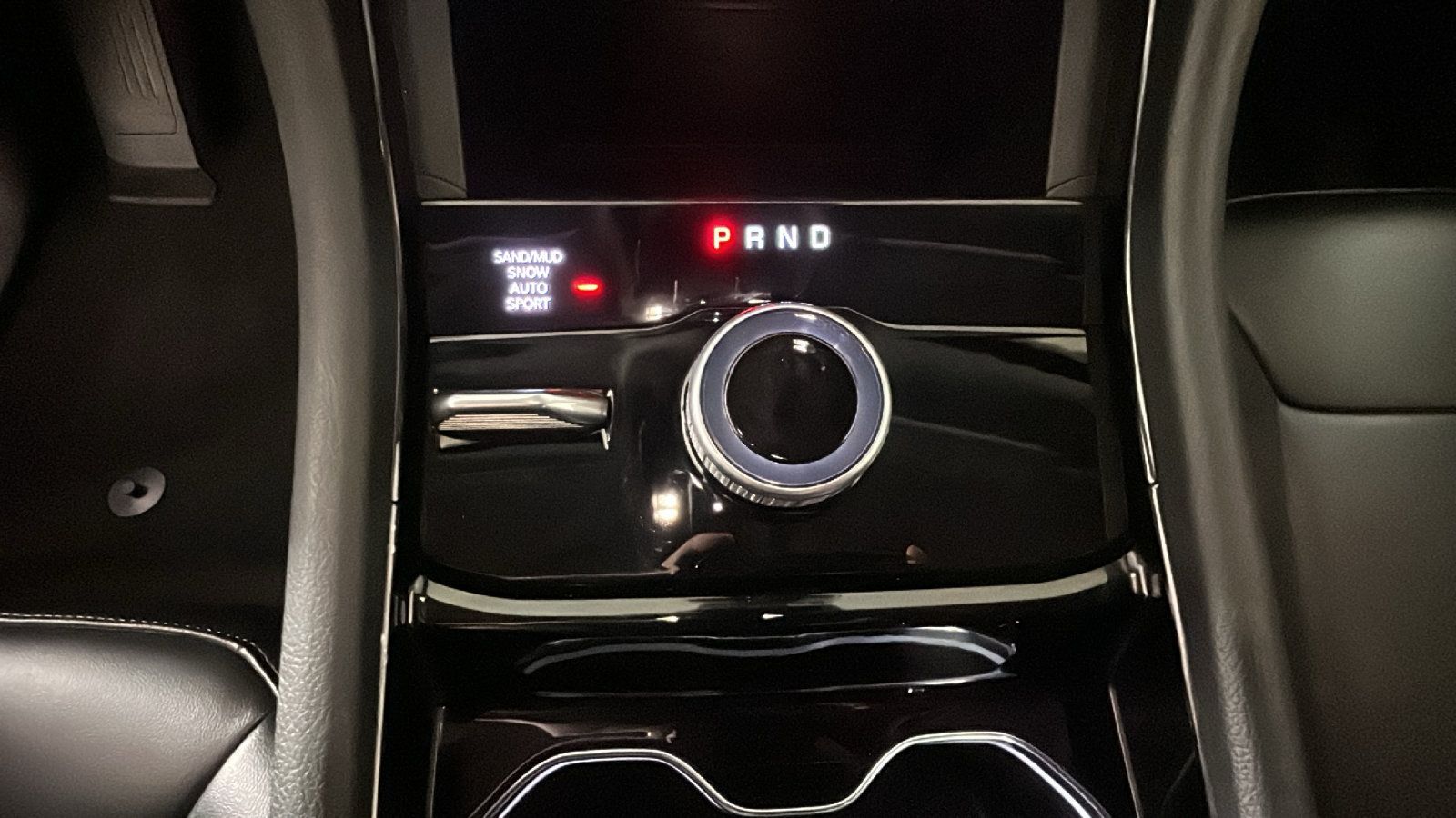 Used 2023 Jeep Grand Cherokee L Limited AWD/4WD image 25