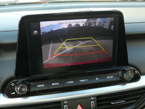 Used 2023 Kia Forte LXS image 20