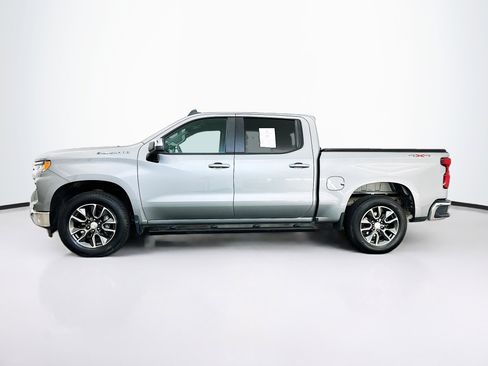 Used 2024 Chevrolet Silverado 1500 LT image 4