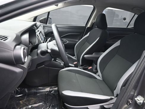 Used 2025 Nissan Versa S w/ Trunk Package FWD image 15