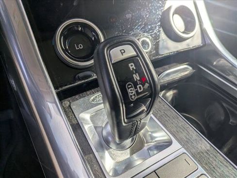 Used 2021 Land Rover Range Rover Sport HSE Silver Edition image 11