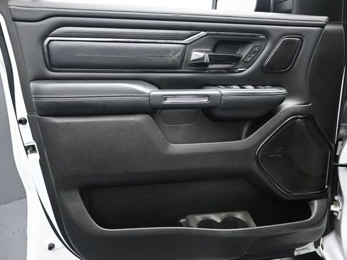 Used 2024 RAM 1500 Limited AWD/4WD image 12