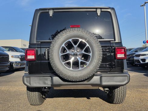 New 2026 Jeep Wrangler Unlimited Sport AWD/4WD image 5