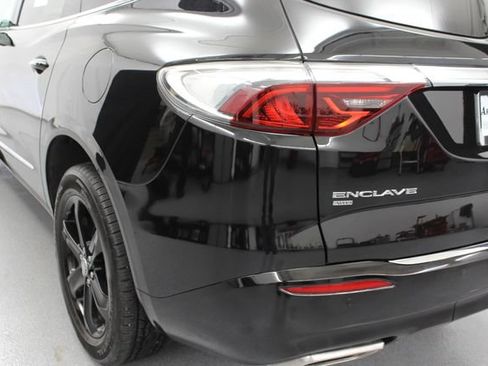 Used 2023 Buick Enclave Essence w/ Experience Buick Package AWD/4WD image 10
