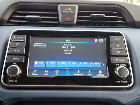 Certified 2023 Nissan Versa SV image 16