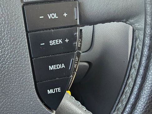 Used 2007 Ford Five Hundred SEL FWD image 32