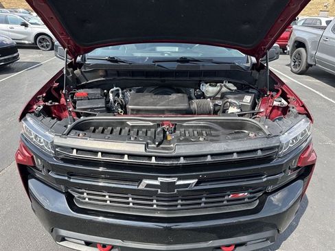 Used 2020 Chevrolet Silverado 1500 LT Trail Boss AWD/4WD image 28