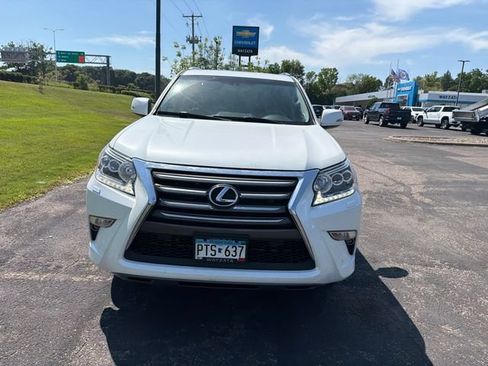 Used 2015 Lexus GX 460 Luxury AWD/4WD image 6