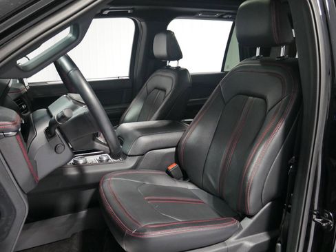 Certified 2023 Ford Expedition Limited image 10