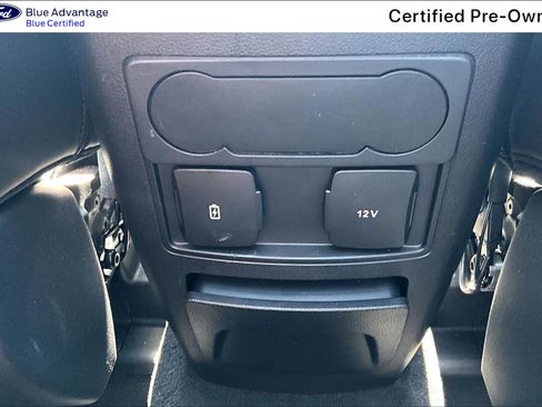 Used 2023 Ford Explorer XLT w/ Equipment Group 202A AWD/4WD image 34