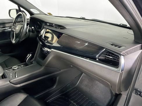 Used 2023 Cadillac XT6 Sport AWD/4WD image 28