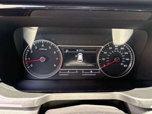 Used 2023 Kia Sorento LX FWD image 18