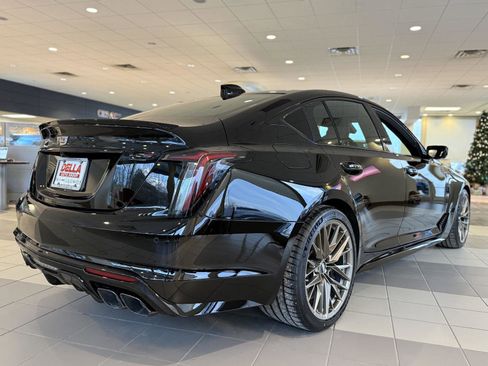 New 2026 Cadillac CT5 V Blackwing image 4