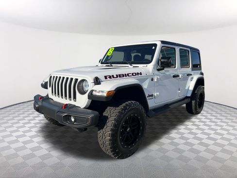 Used 2018 Jeep Wrangler Unlimited Rubicon AWD/4WD image 3