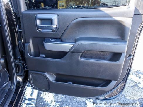 Used 2018 Chevrolet Silverado 2500 LTZ w/ Duramax Plus Package image 24