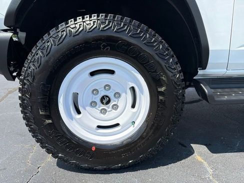 New 2026 Ford Bronco Heritage Edition AWD/4WD image 10