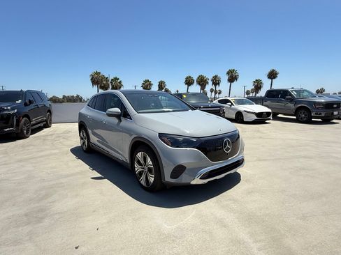 Used 2023 Mercedes-Benz EQE 350+ SUV w/ Exclusive Trim Package image 4