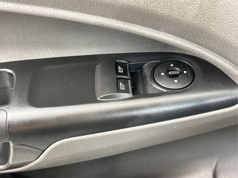 Used 2022 Ford Transit Connect XL FWD image 38