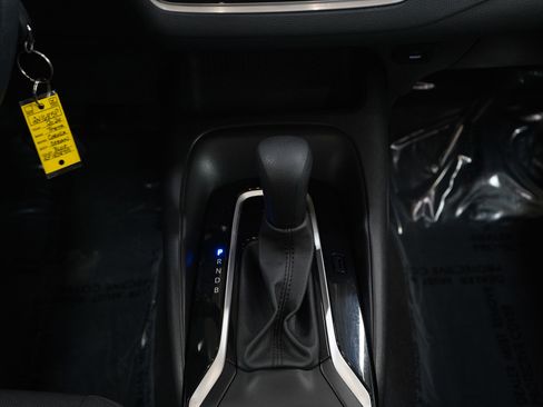 Used 2024 Toyota Corolla LE image 15